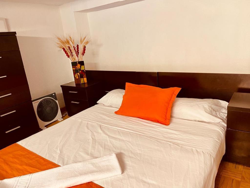 In The Location Of Downtown Apartamento Madrid